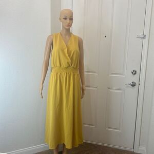 Orange Bear Style Dress Size XL V Neck Sleeveless Gold Mustard Yellow Tie Back
